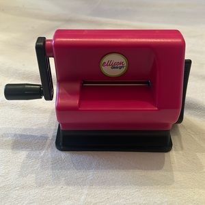 Ellison Design Tag A Long